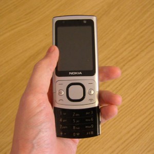 The new and stylish Nokia 6700 Slide Cell Phone Reviews
